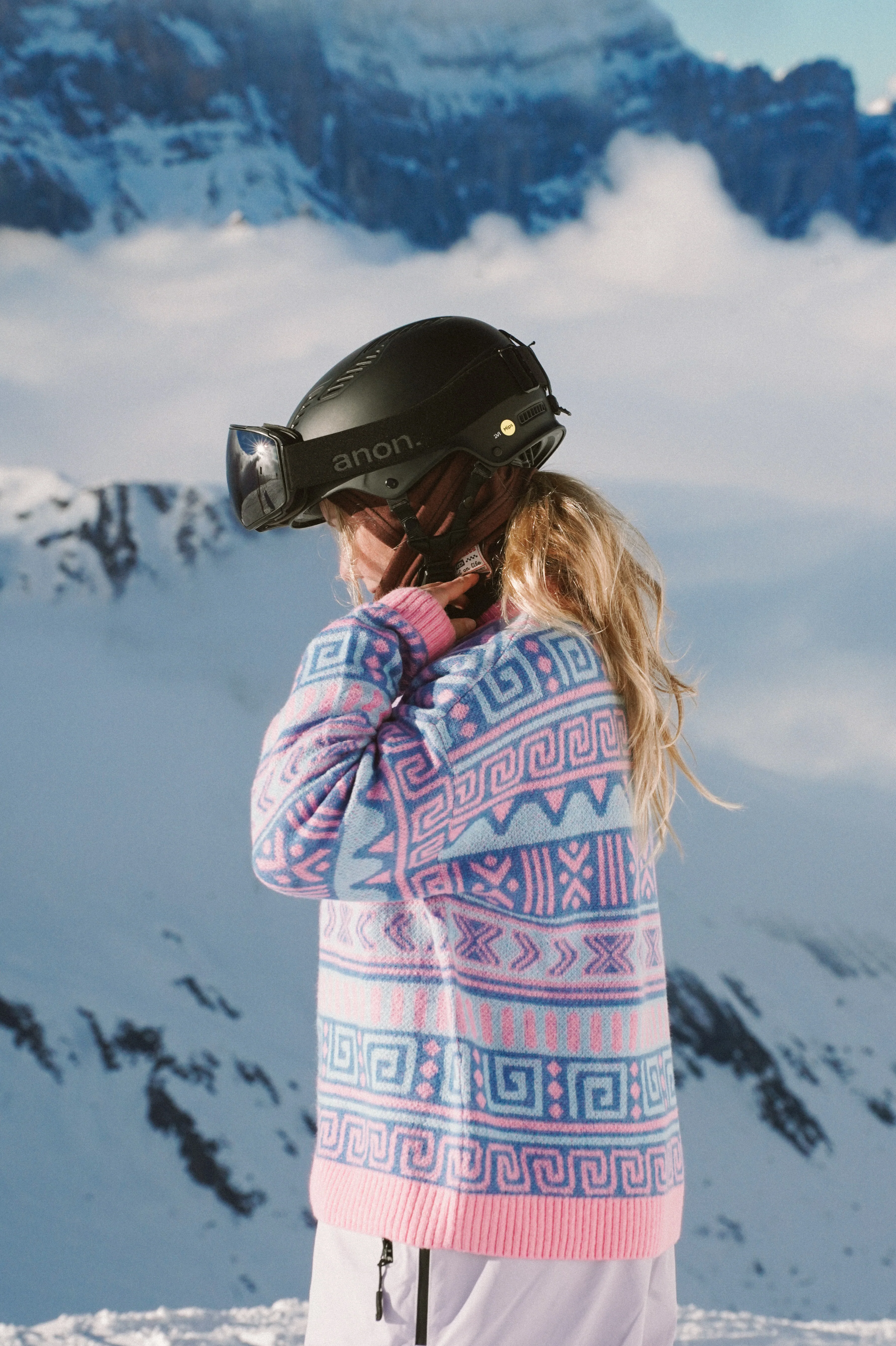 Astral Short Sweater (B2B) - Image 2