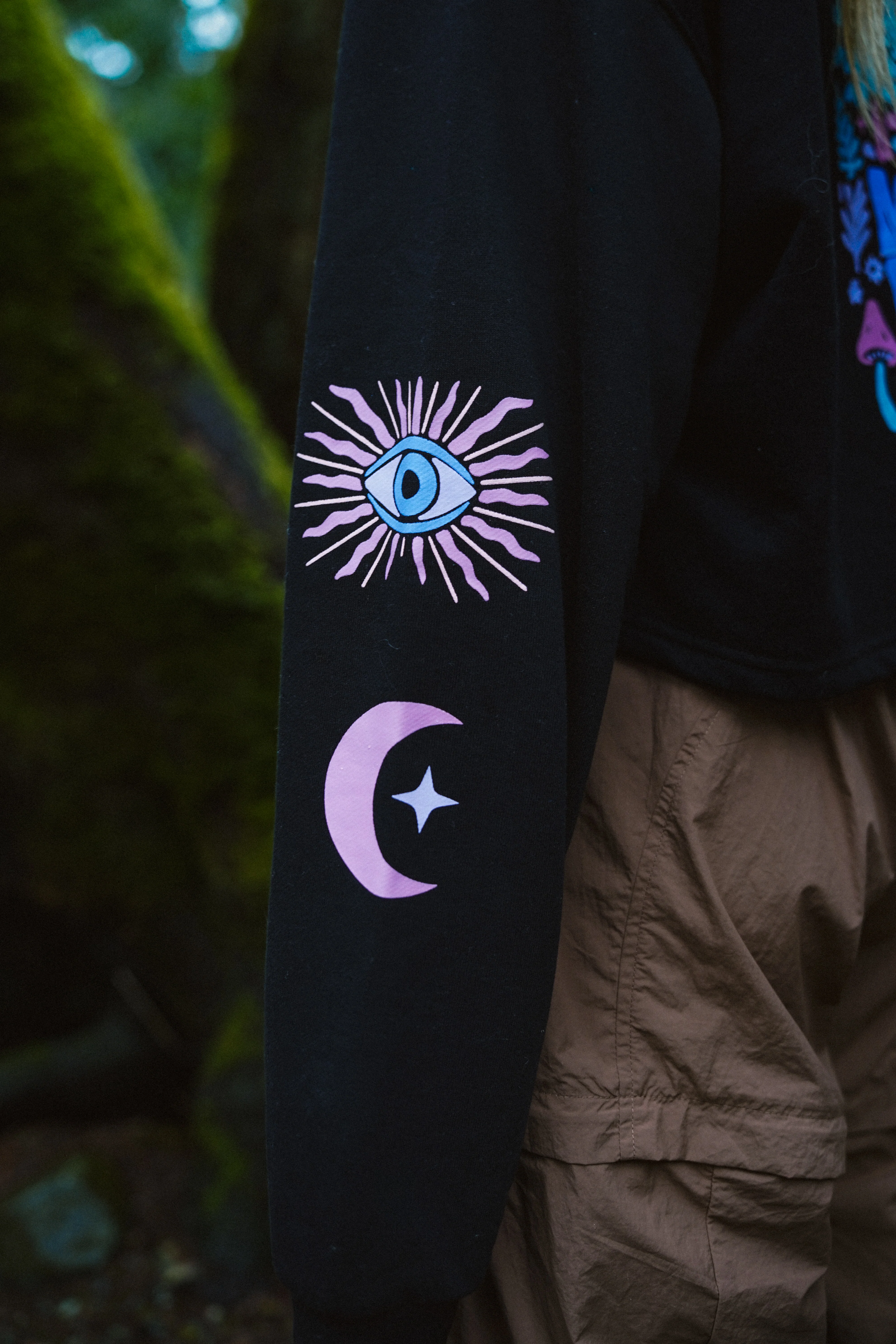 Dirt Project Cropped Long Sleeve - Image 2