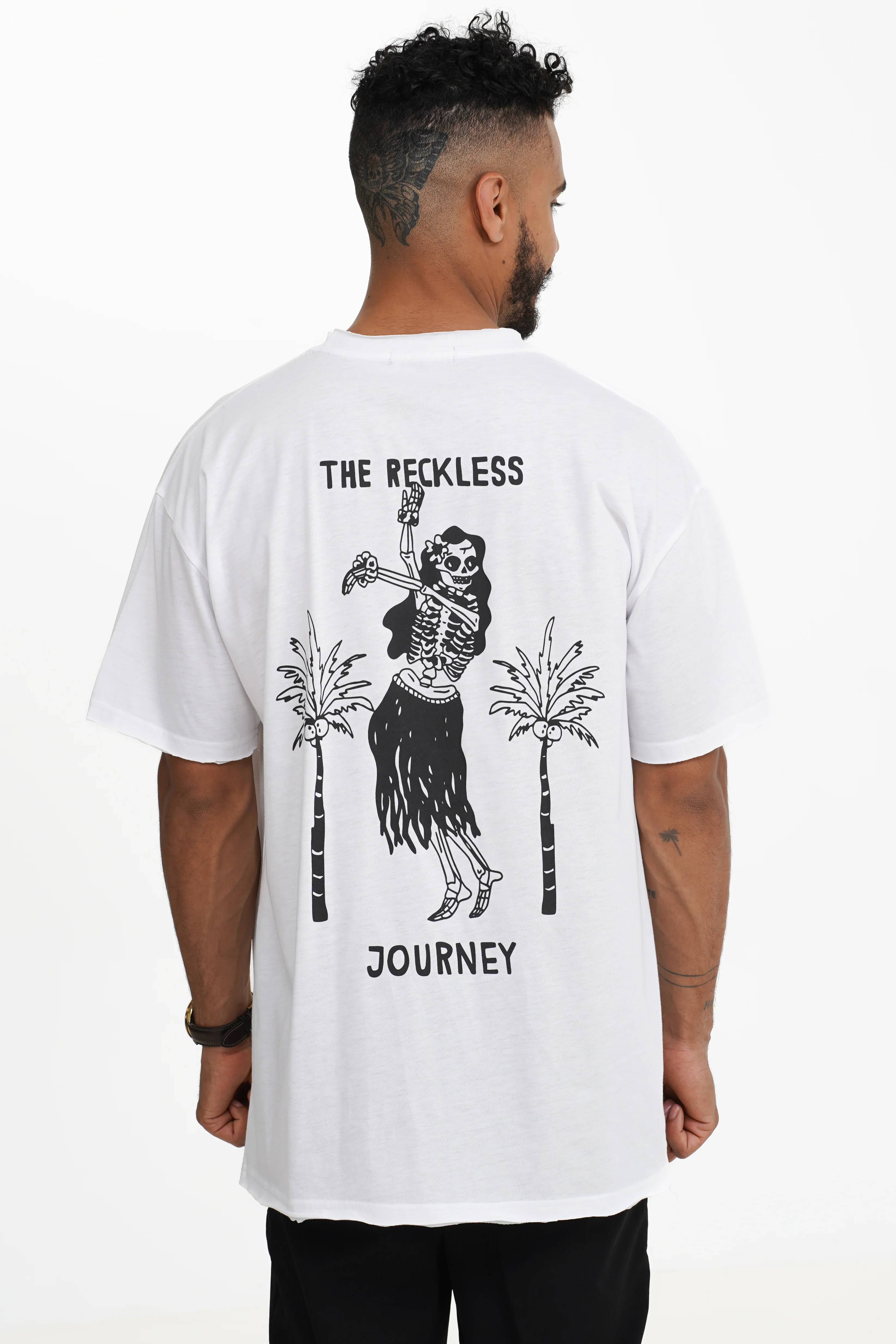 Isla Muerta Men's Tee - Image 3