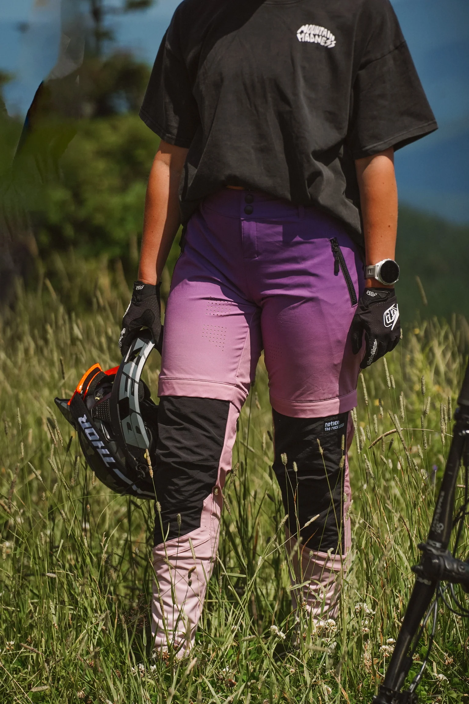 Mountain Madness MTB Zip-Off Pants (B2B) - Image 2