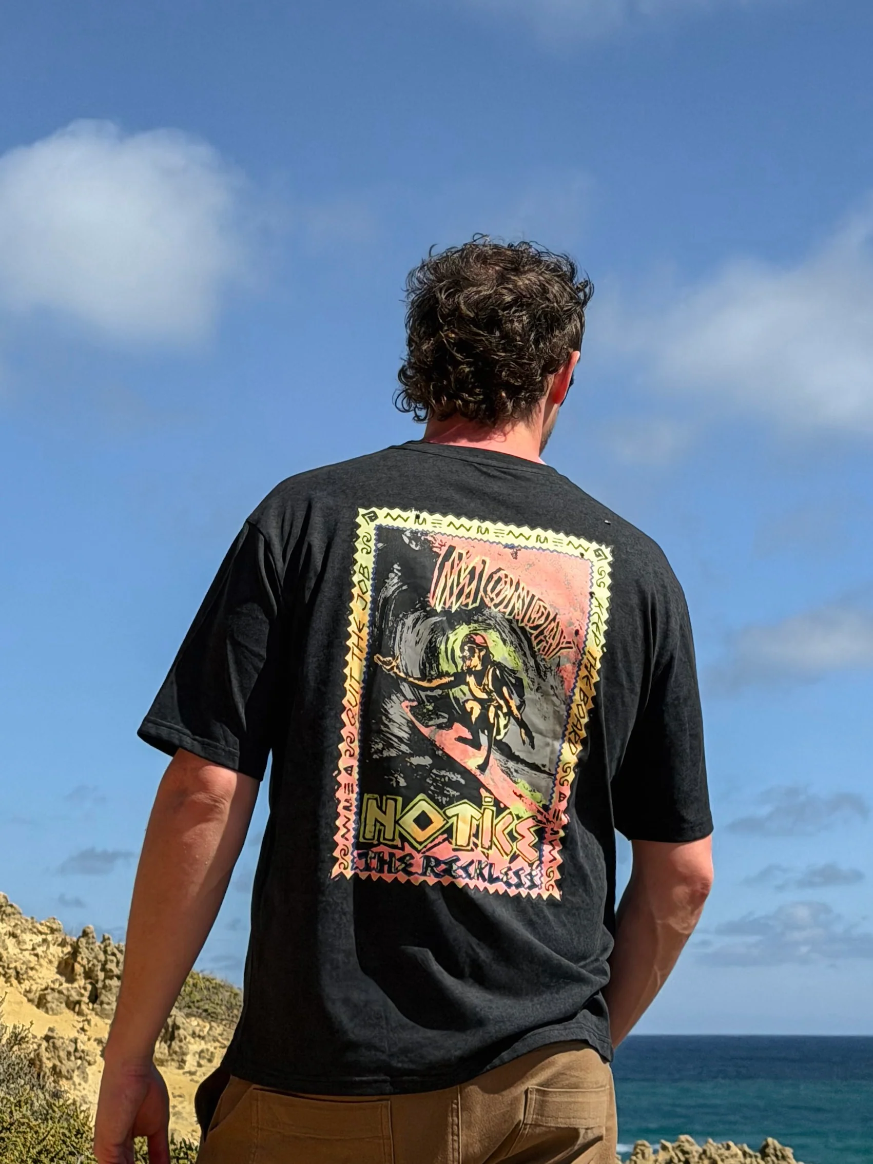 Out of office Box Men's tee
