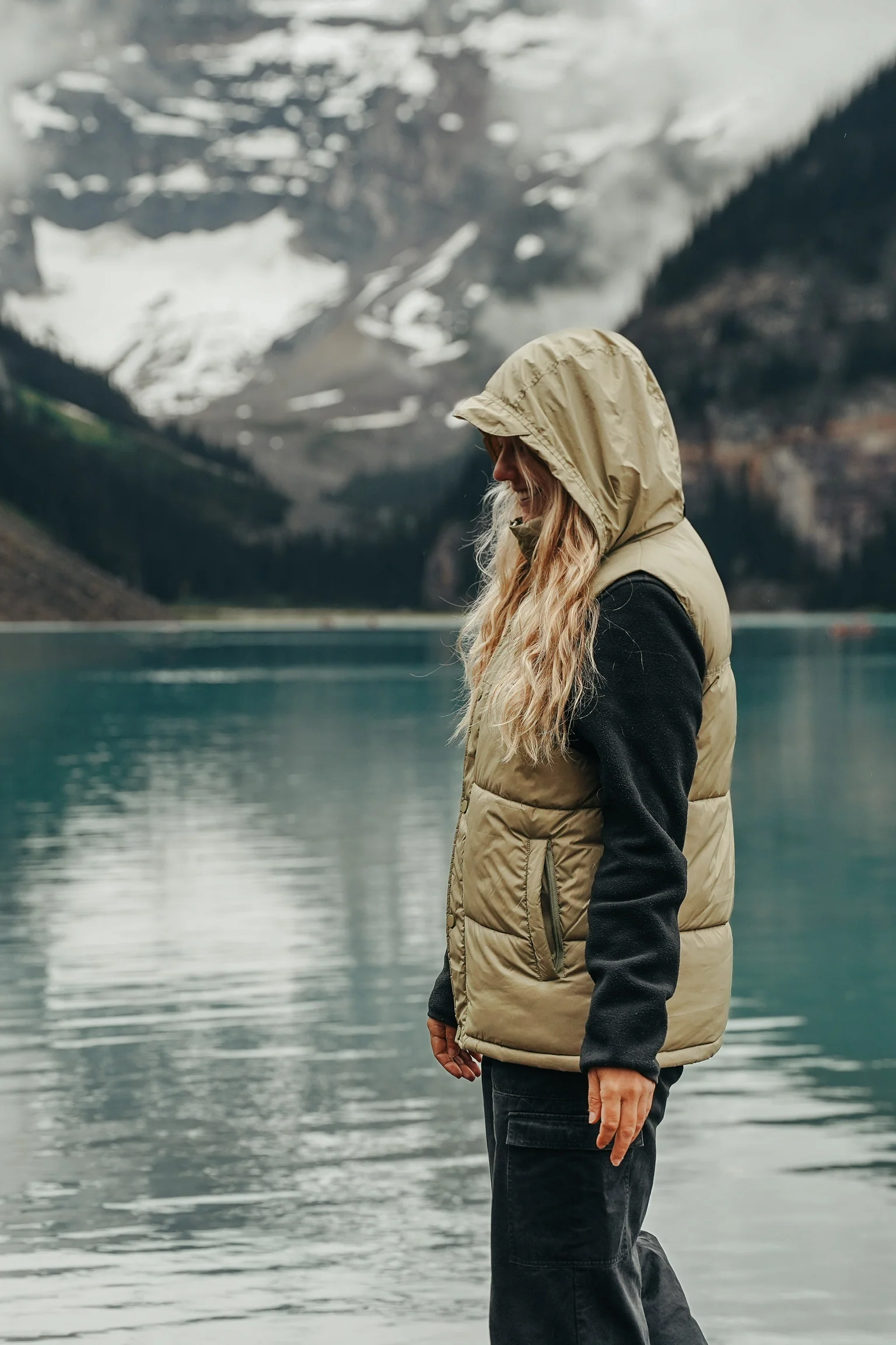 Sage Puffer Vest - Image 4