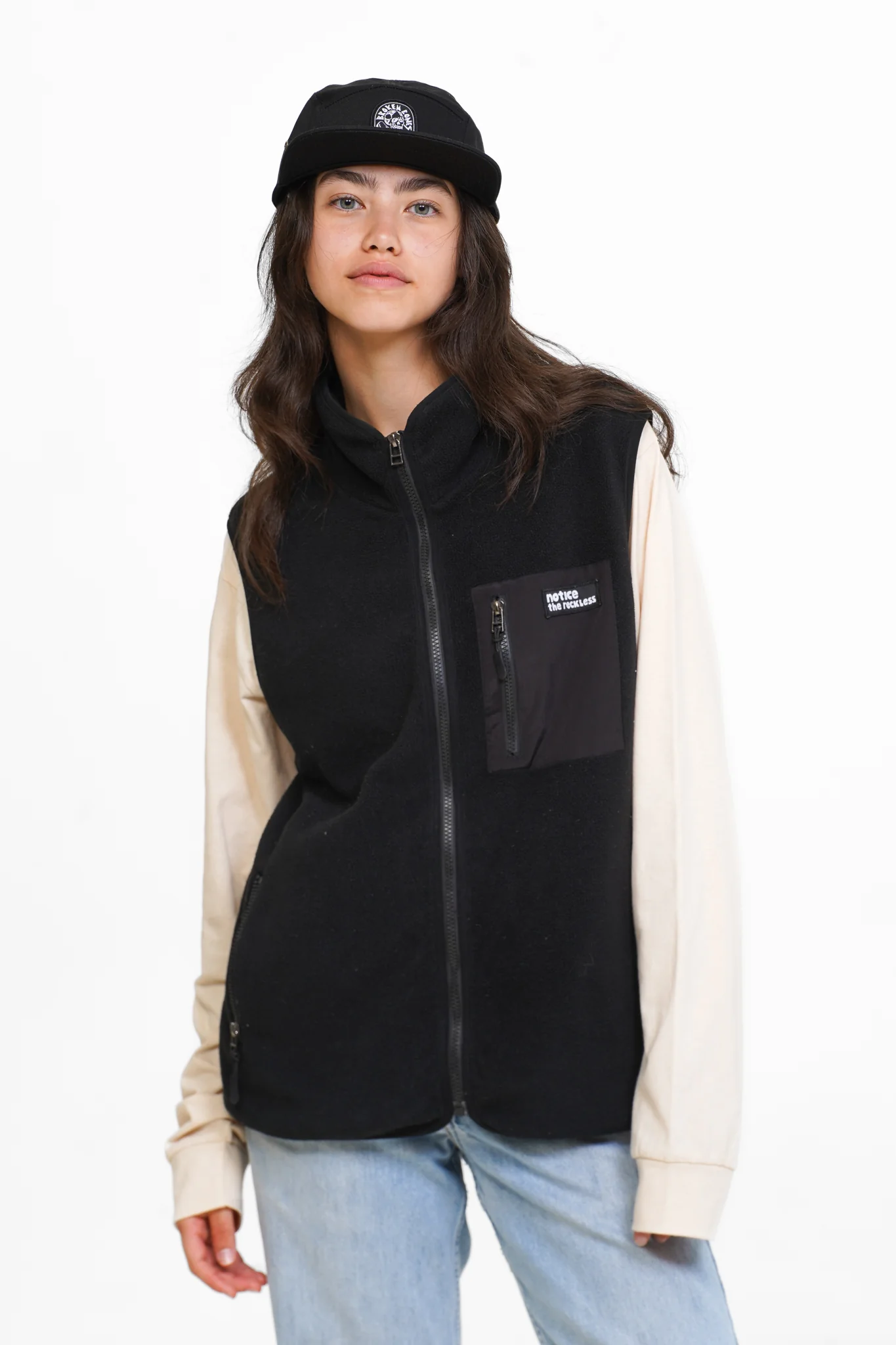 Tundra Sleeveless Vest - Image 3